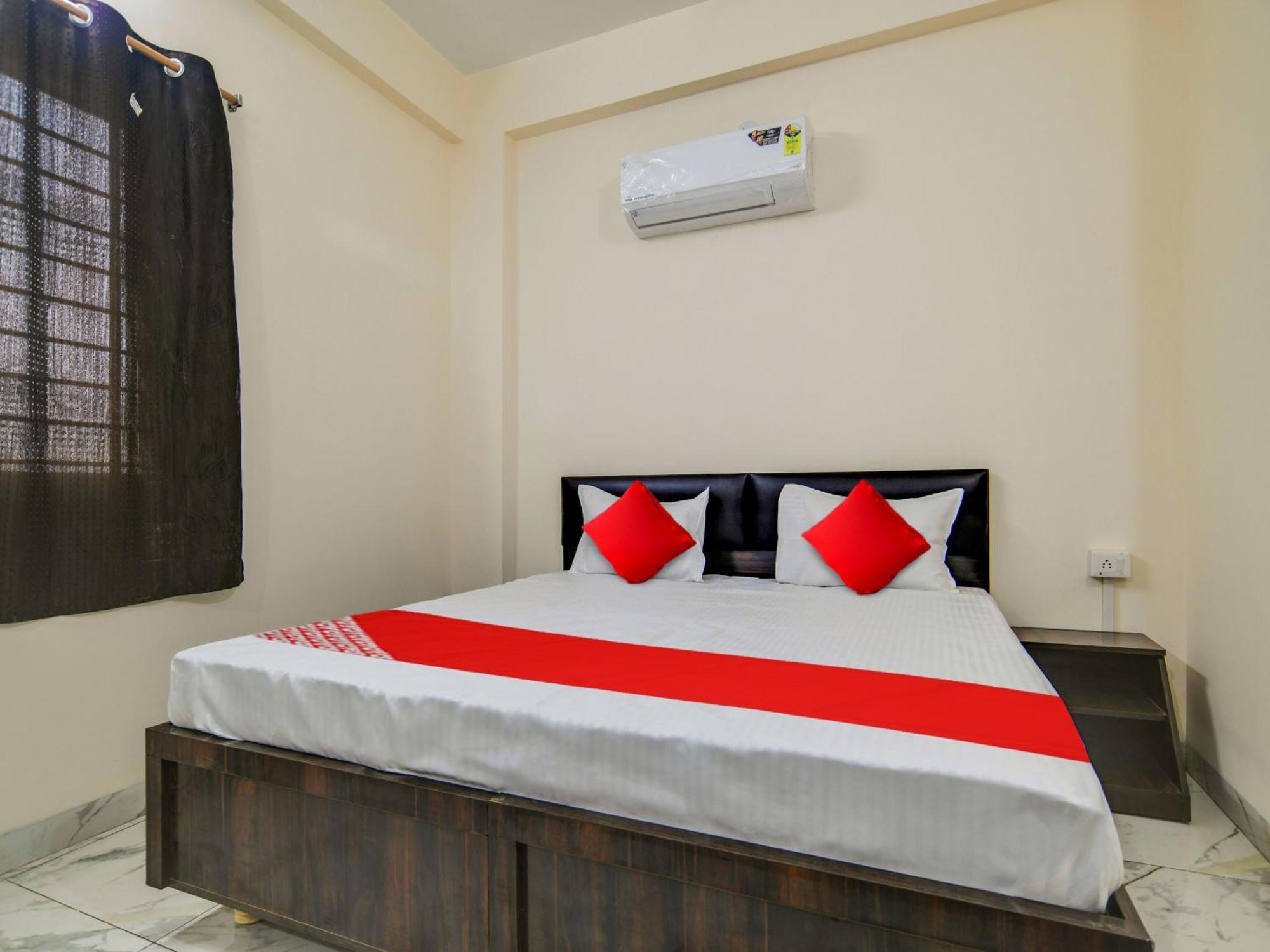 O Shree Radhey Hotel 3*